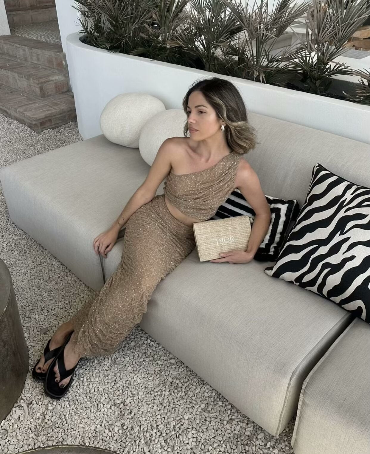 Elegant off-shoulder set