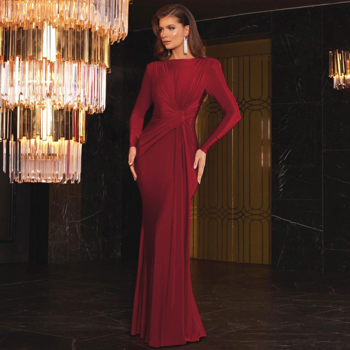 Long-sleeved dress