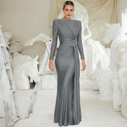 Long-sleeved dress