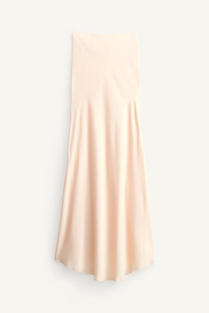 French Chic: Romantic Shirt &amp; Long Pleated Skirt