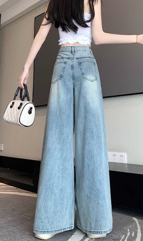 Slim flared trousers